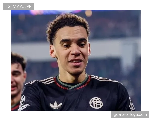 穆西亚拉谦逊获赞，状态回暖成德国足坛焦点